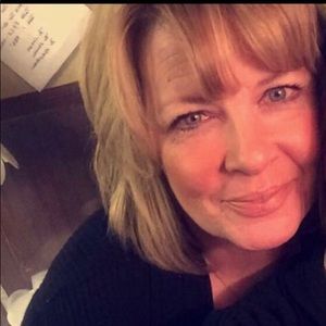 Meet your Posher, Peggy